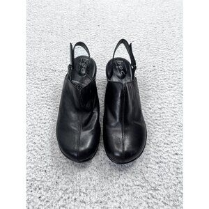 Women's Boc Born Black Leather Hook Loop Strap Slip On Clogs Size 10 M
